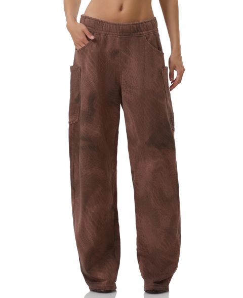Женские брюки AFRM Ryan Barrel-Leg Sweatpants, цвет: Коричневый змеиный