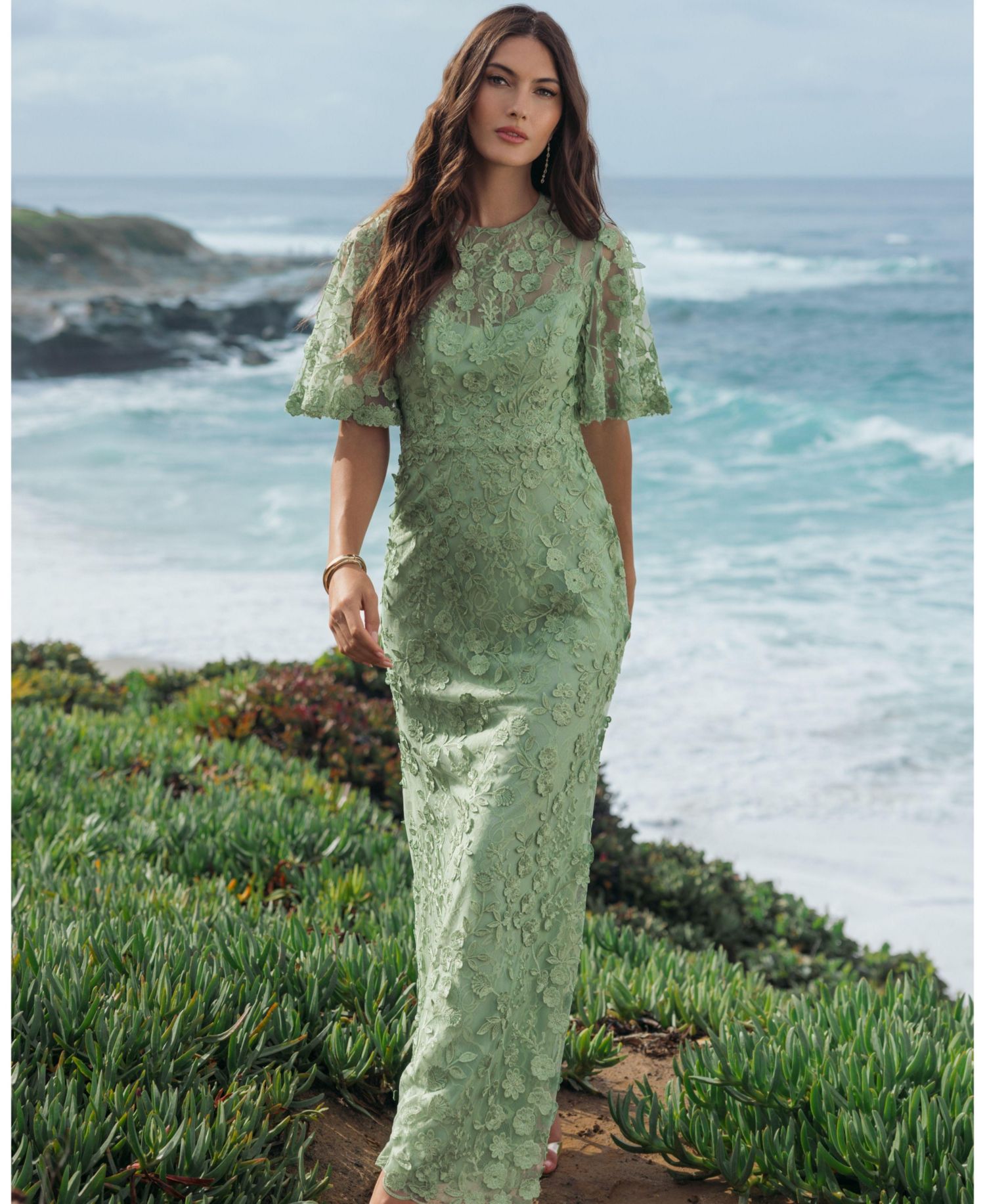 Women's Flutter Sleeve Floral Emboridered Net Gown