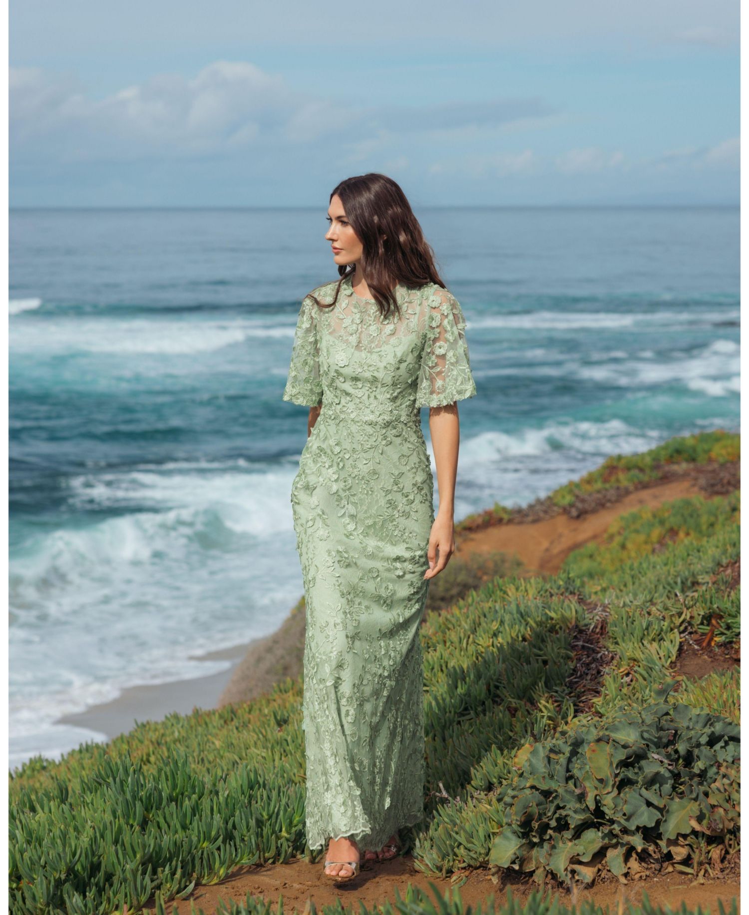 Women's Flutter Sleeve Floral Emboridered Net Gown