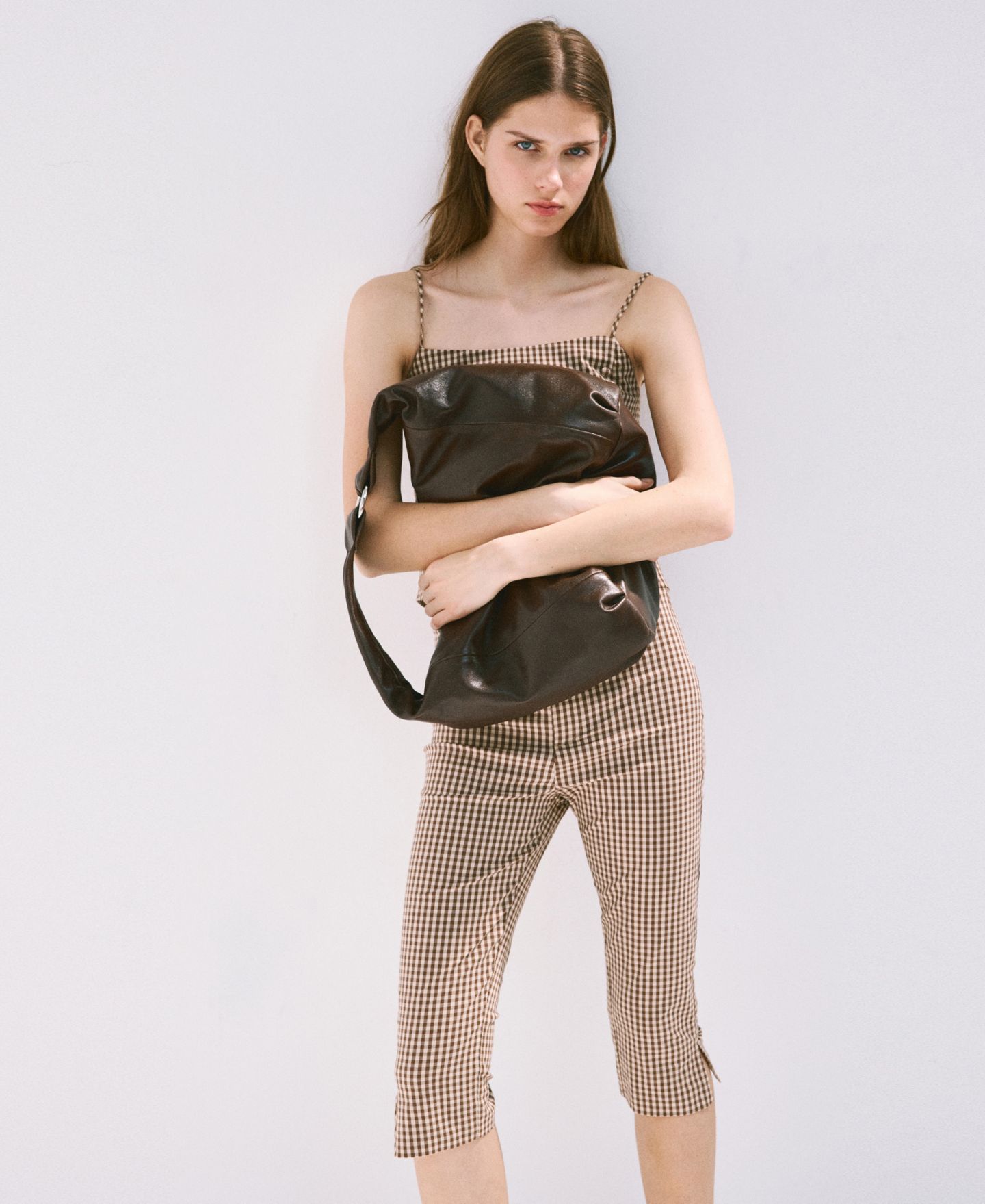 Женские брюки Mango Gingham Capri, цвет: Коричневый — фото 4