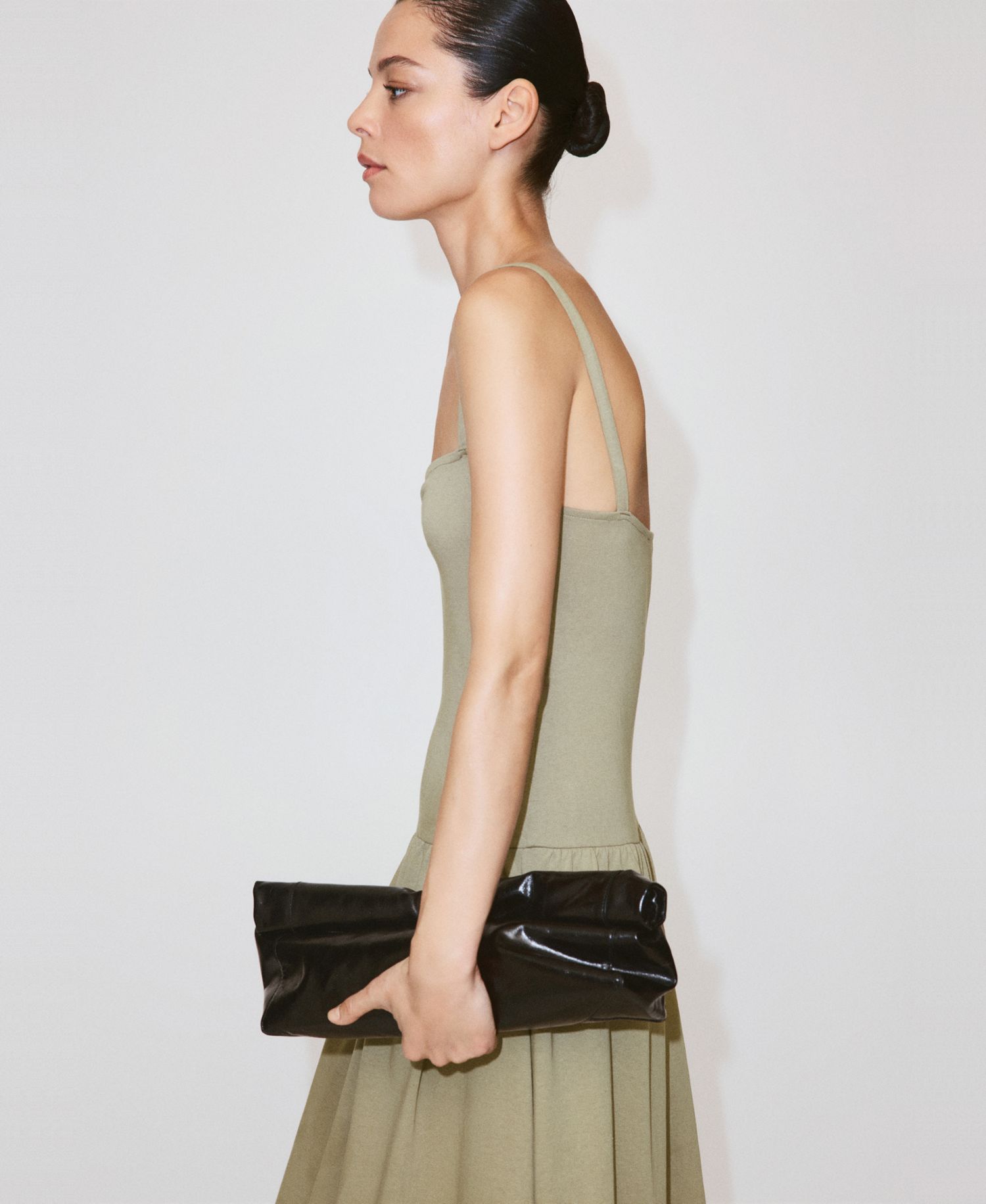 Women's Ruched Neckline Full Dress