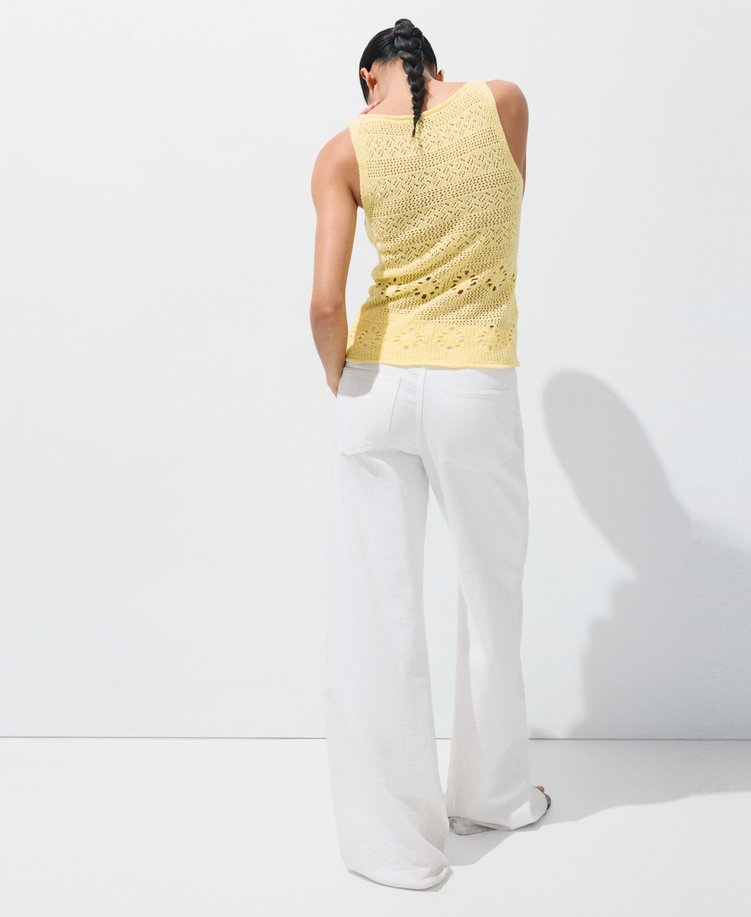 Women's Buttons Crocheted Vest