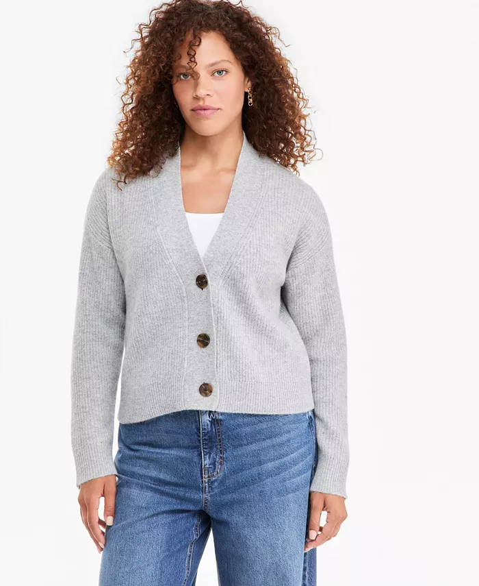 Women's 3 Button V-Neck Cardigan - thumbnail 10