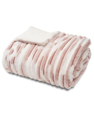 Ultra-Soft Ribbed Faux Fur to Sherpa Blanket, Full/Queen