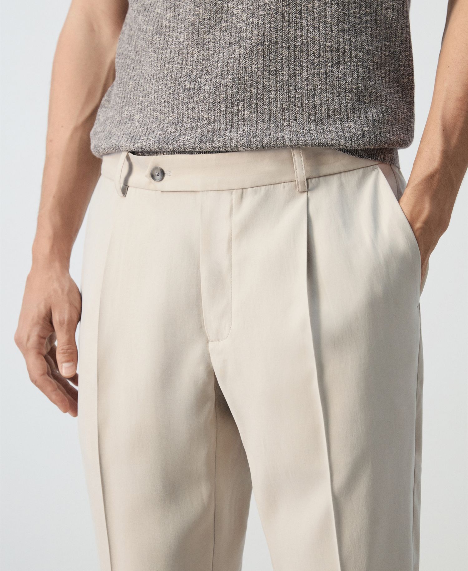 Men's Regular-Fit Pleated Pants