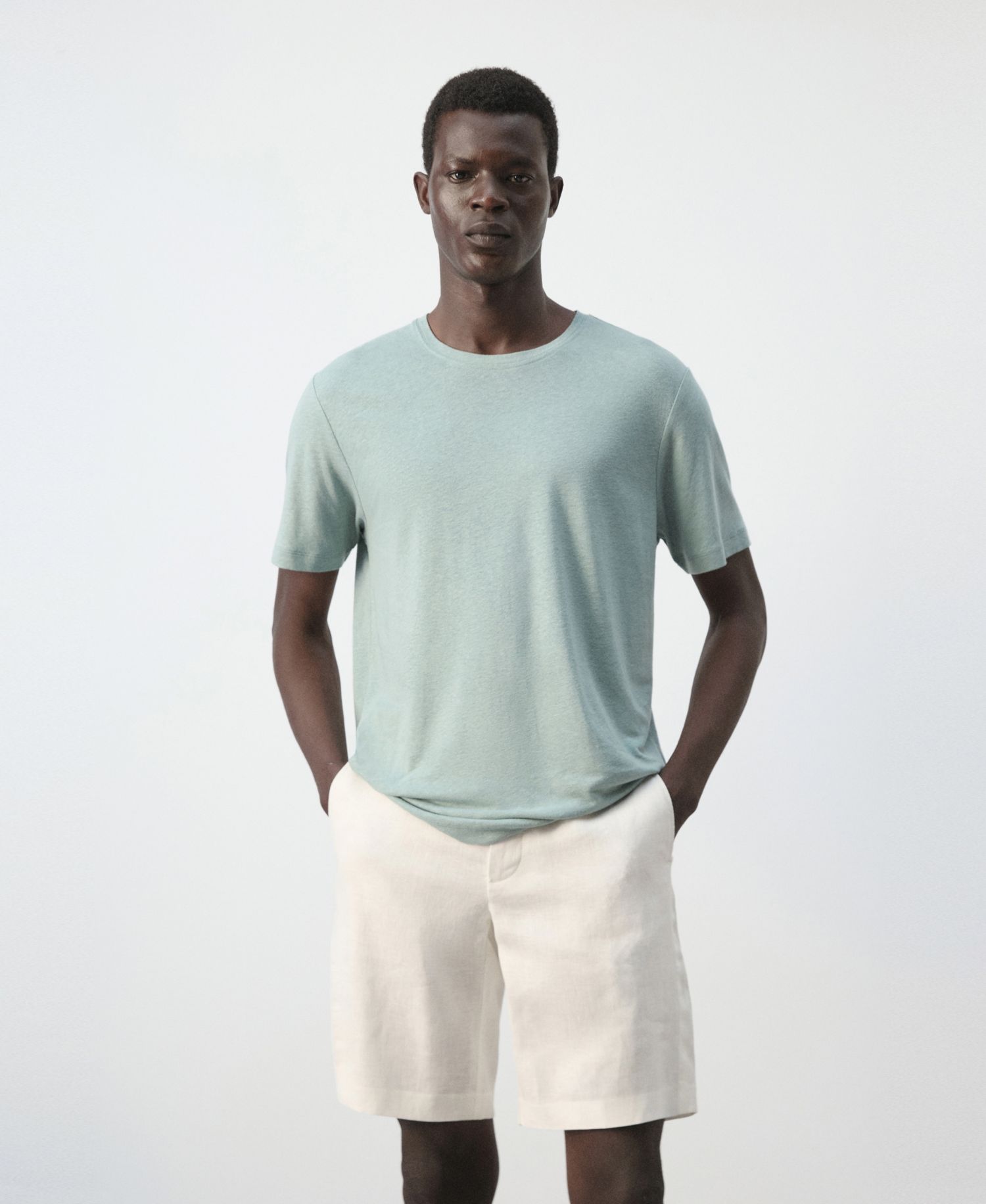 Men's Slim-Fit Linen-Blend T-Shirt