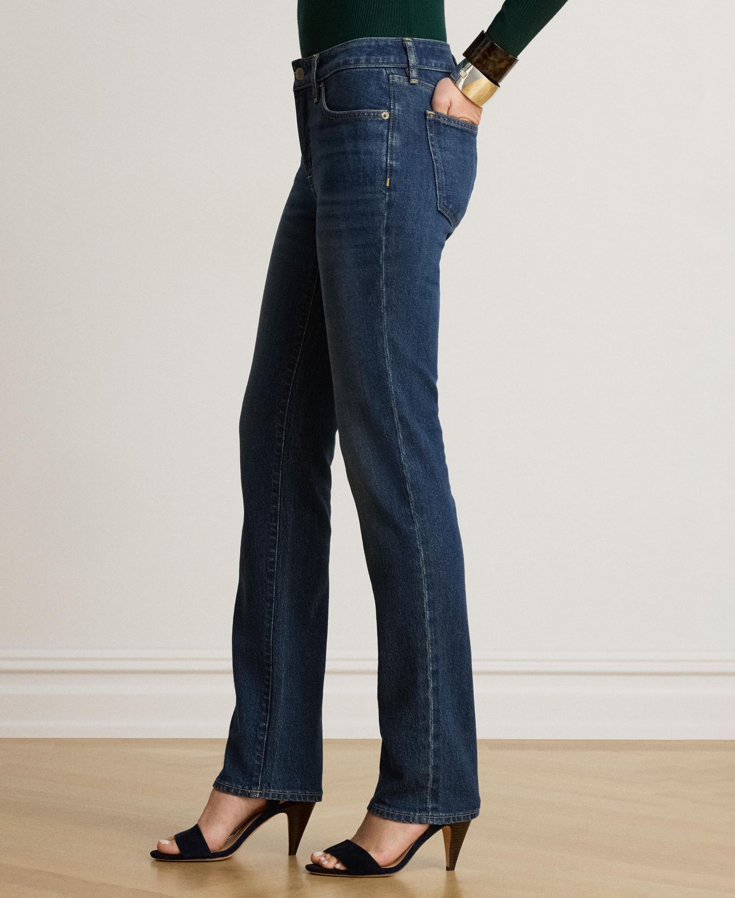 Women's Mid-Rise Slim Straight Jeans