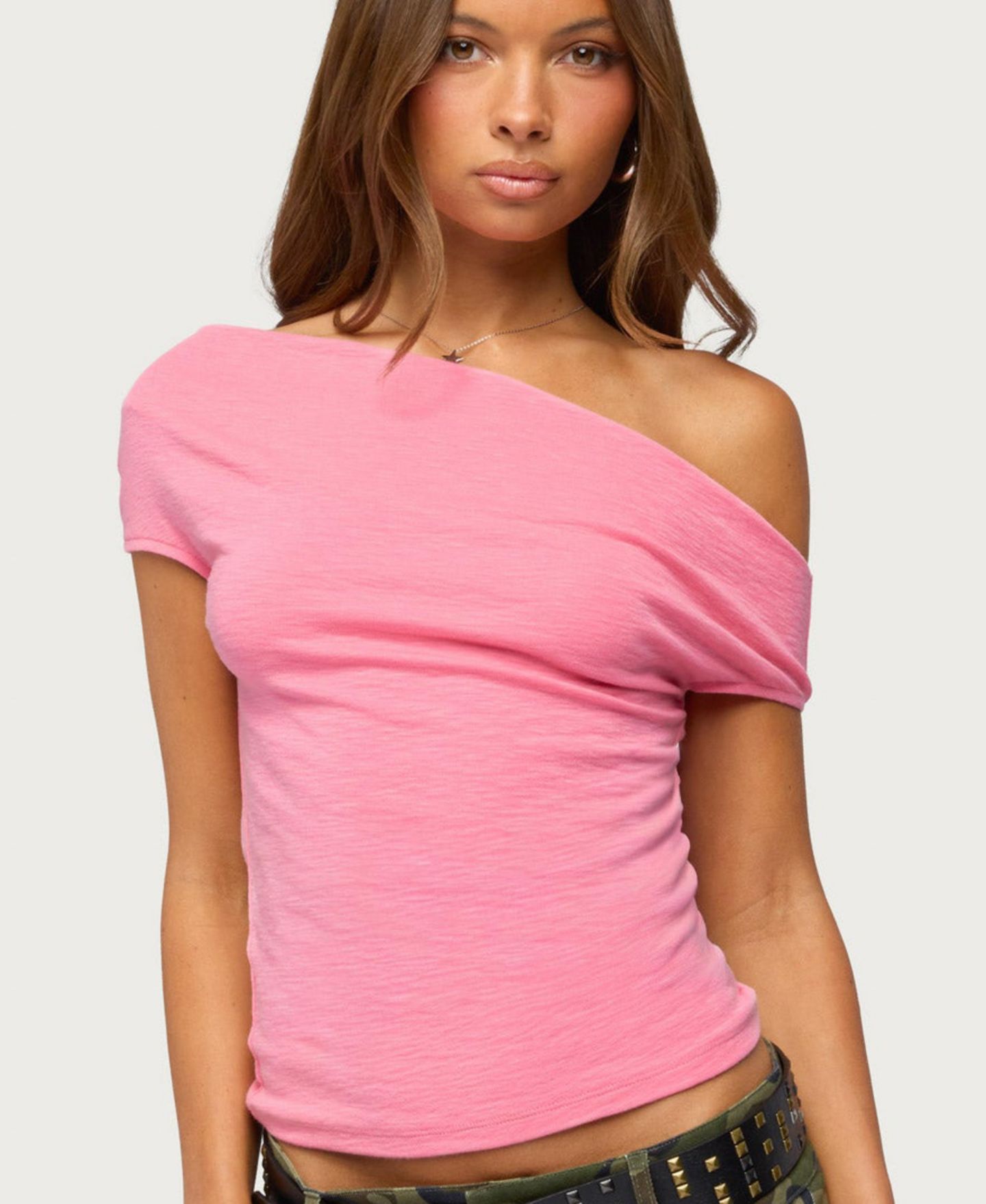 Женский топ Edikted Martah Off Shoulder Top, цвет: Фуксия — фото 1