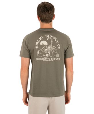 Men's Subtle Logo Artwork At The Left Chest T-Shirt