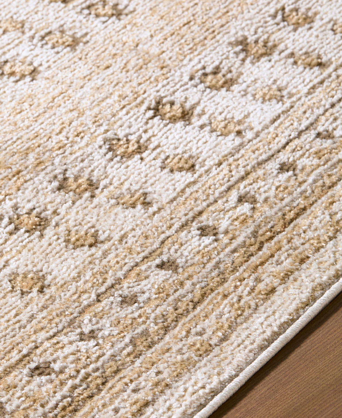 Elle Decor x Livabliss Alma 886447 7'10"x10'2" Area Rug