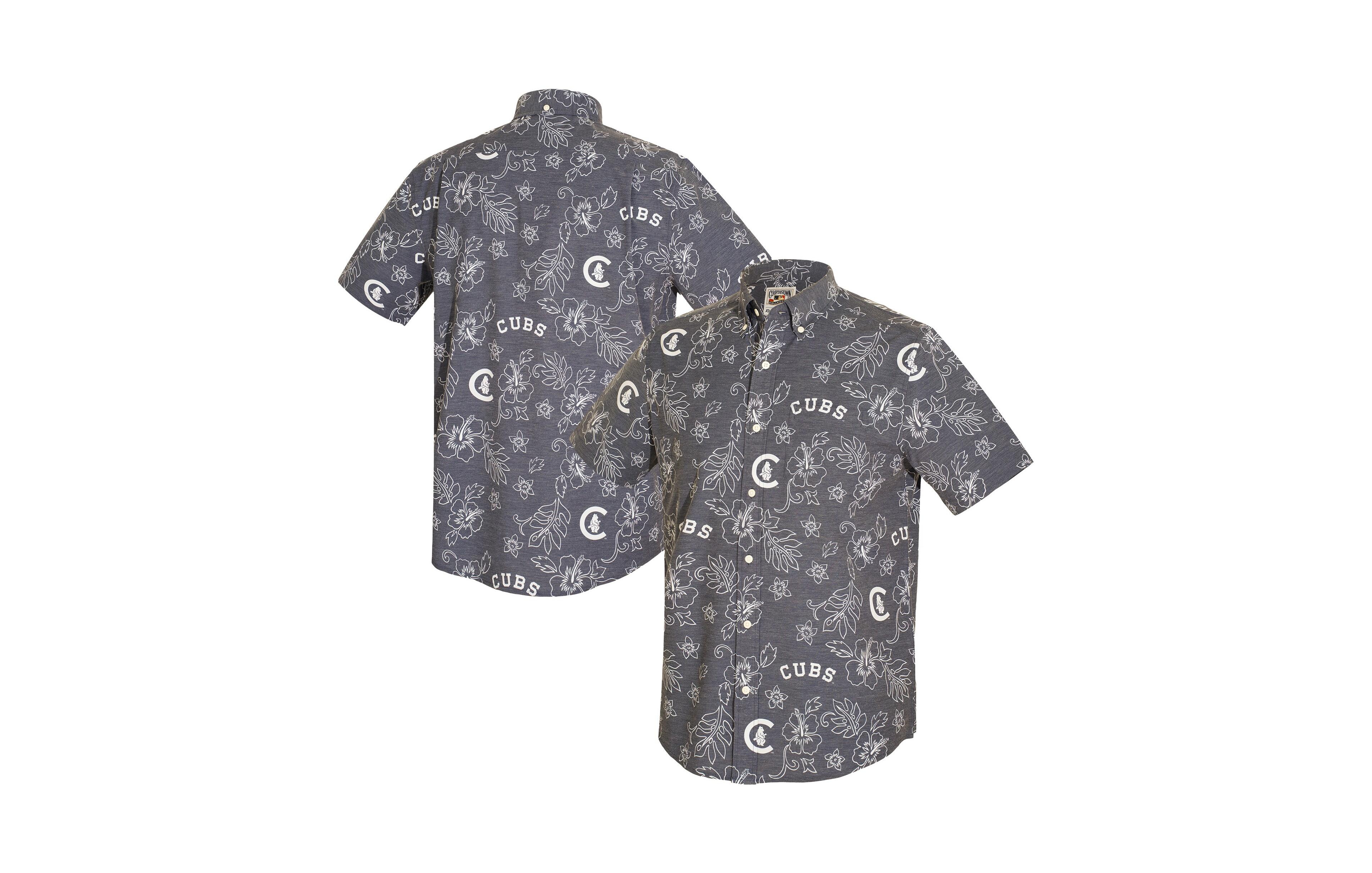 Reyn Spooner Men's Navy Chicago Cubs Cooperstown Kekai Performance Button-Down Tri-Blend T-shirt