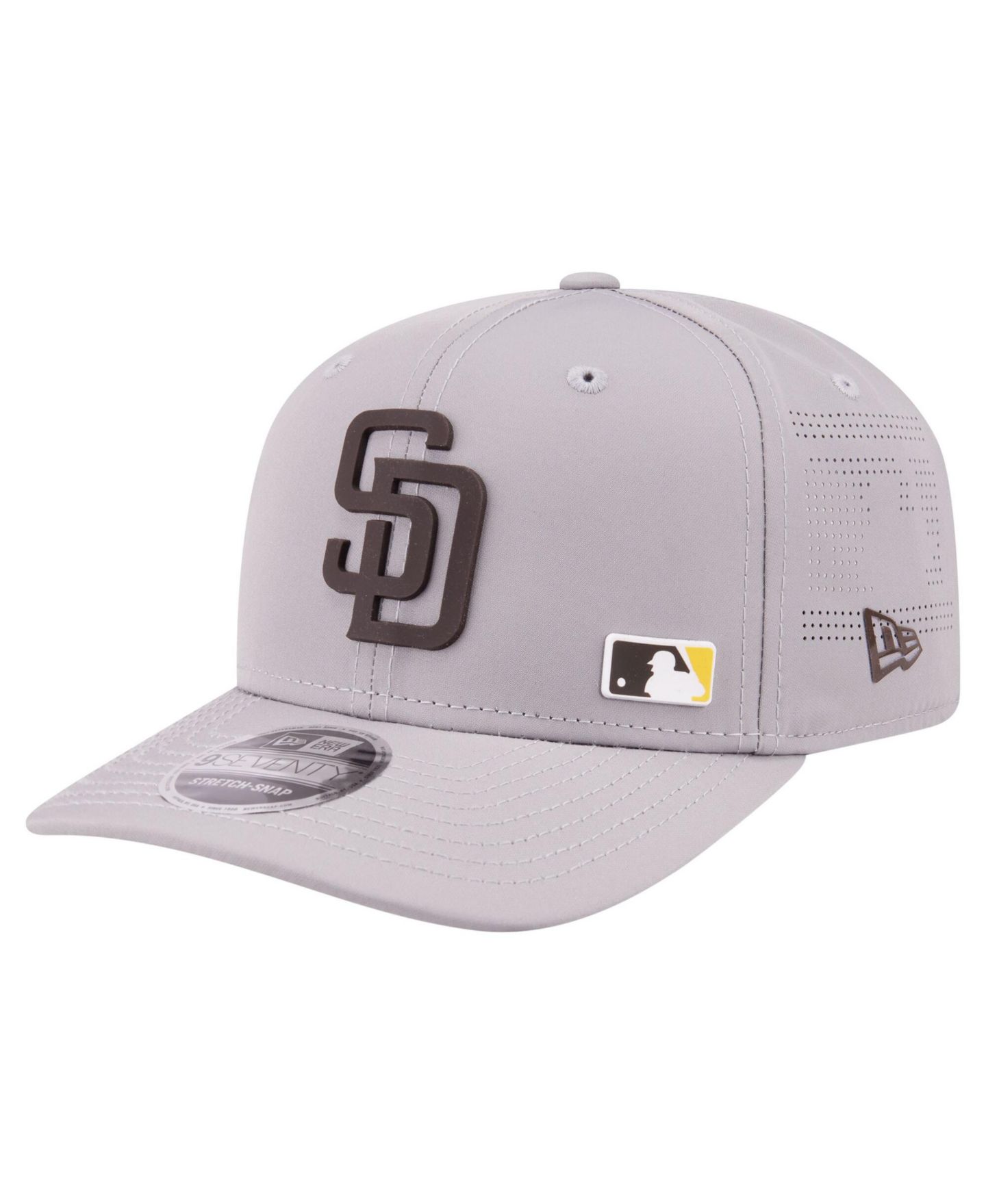 Мужская кепка New Era Gray San Diego Padres Laser Perforated 9SEVENTY Adjustable Hat — фото 1