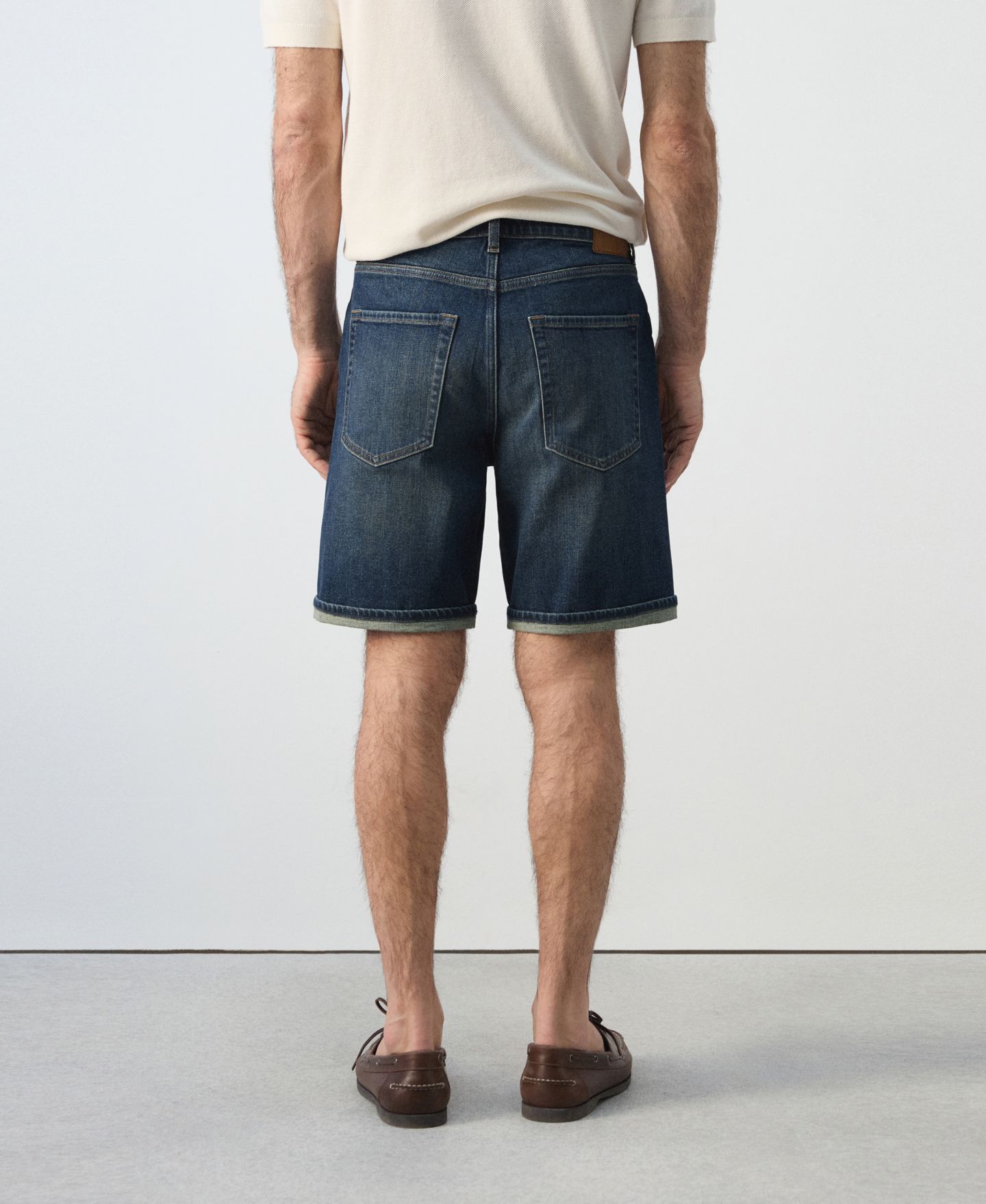 Мужские шорты Mango Slim-Fit Denim 9.45" Bermuda, цвет: Тёмный синий — фото 7