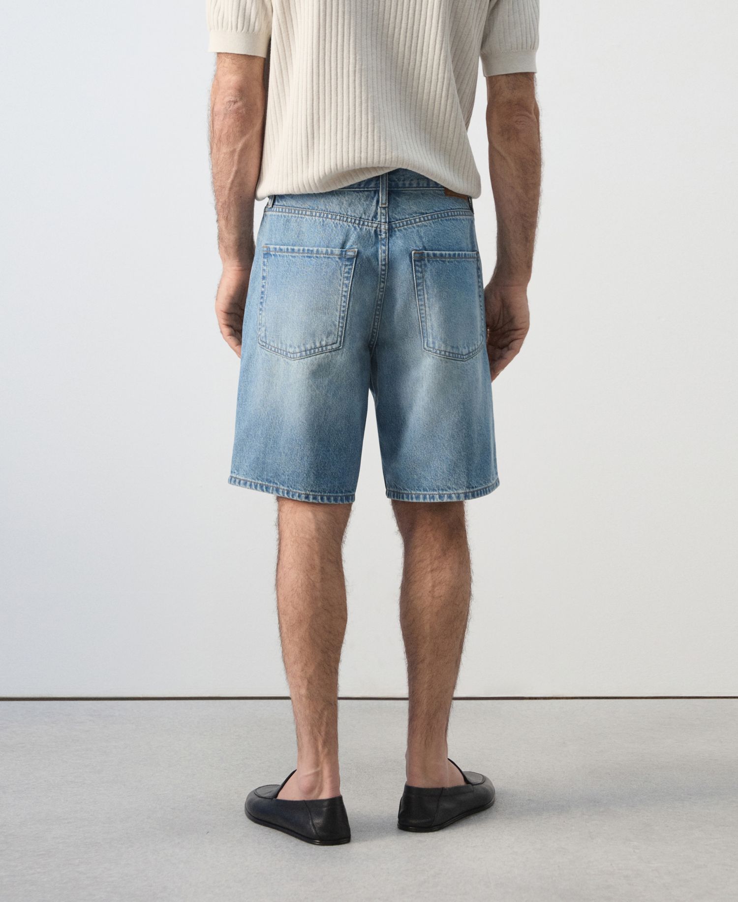 Men's Straight-Fit Denim 8.86" Bermuda Shorts