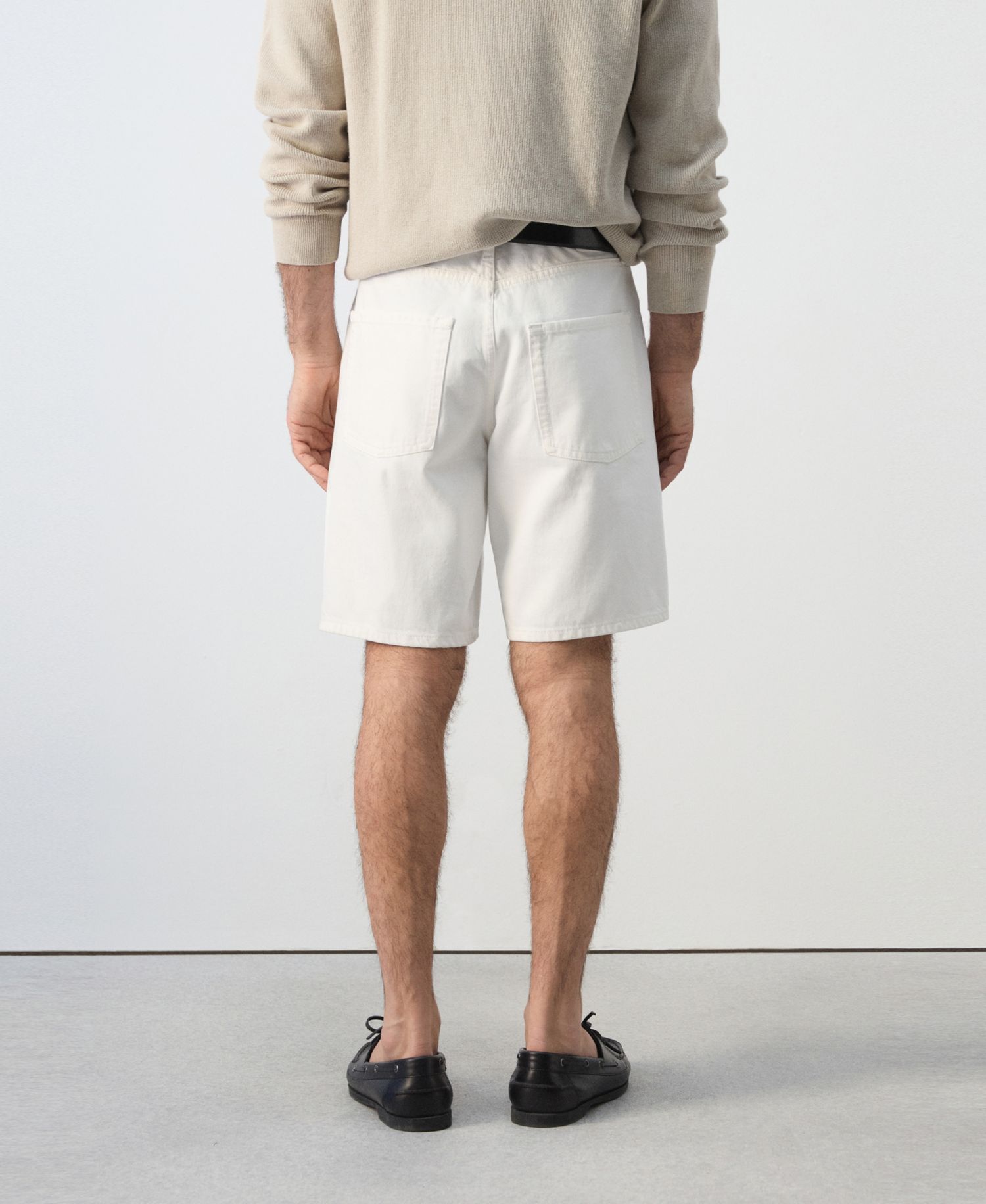 Men's Straight-Fit Denim 8.86" Bermuda Shorts