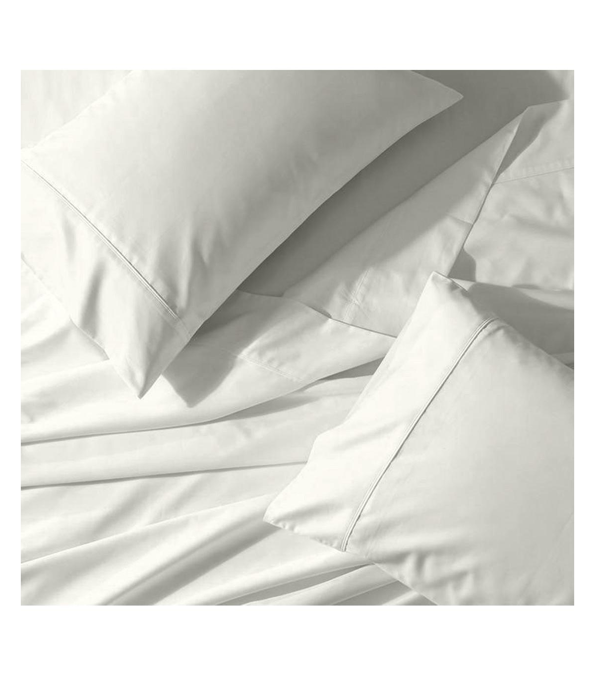Egyptian Linens Cool and Crisp 200 Thread Count Cotton Percale 4-Piece Sheet Set with 16-Inch Deep