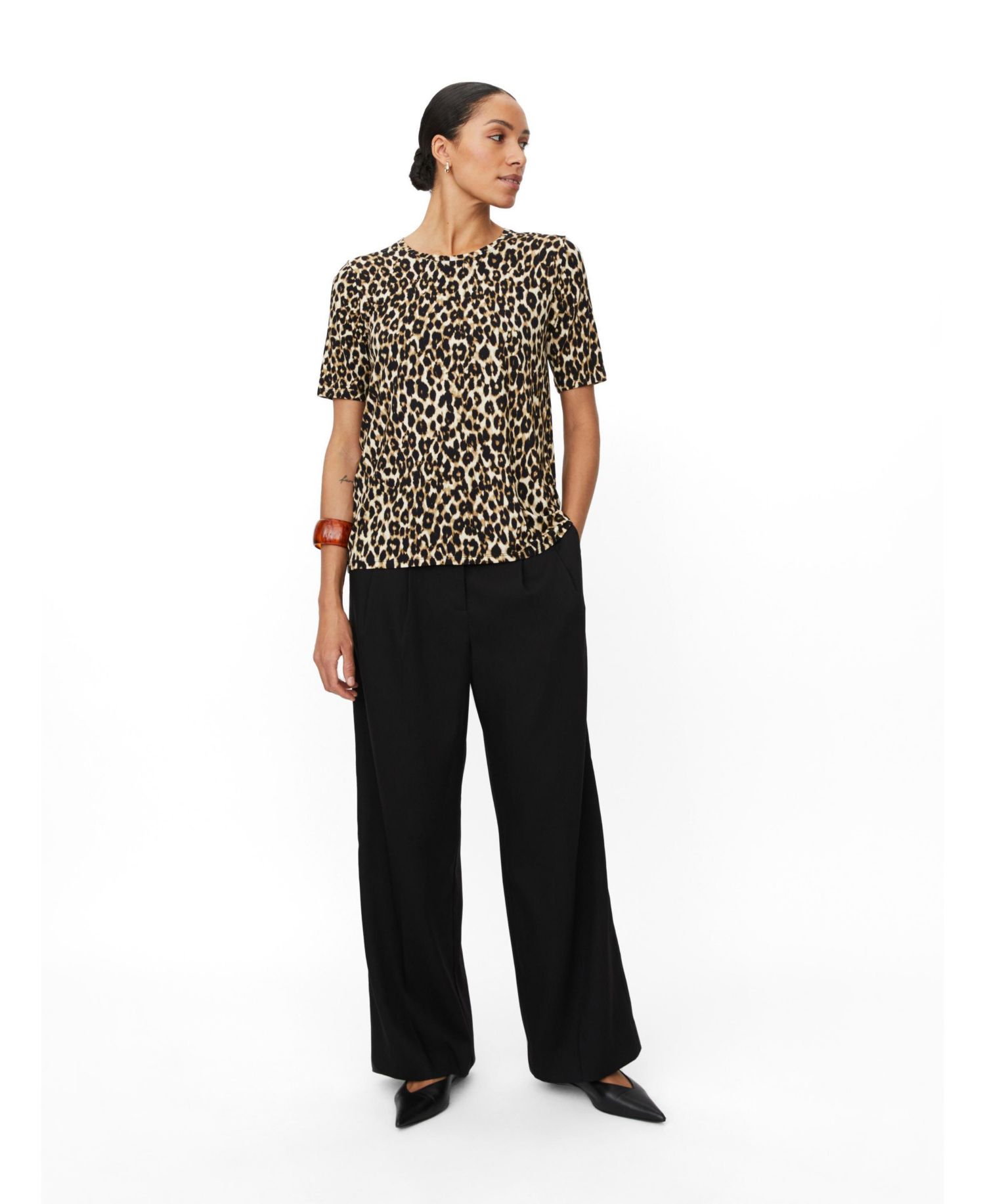 Women's MaButta Leopard Print Retro T-Shirt