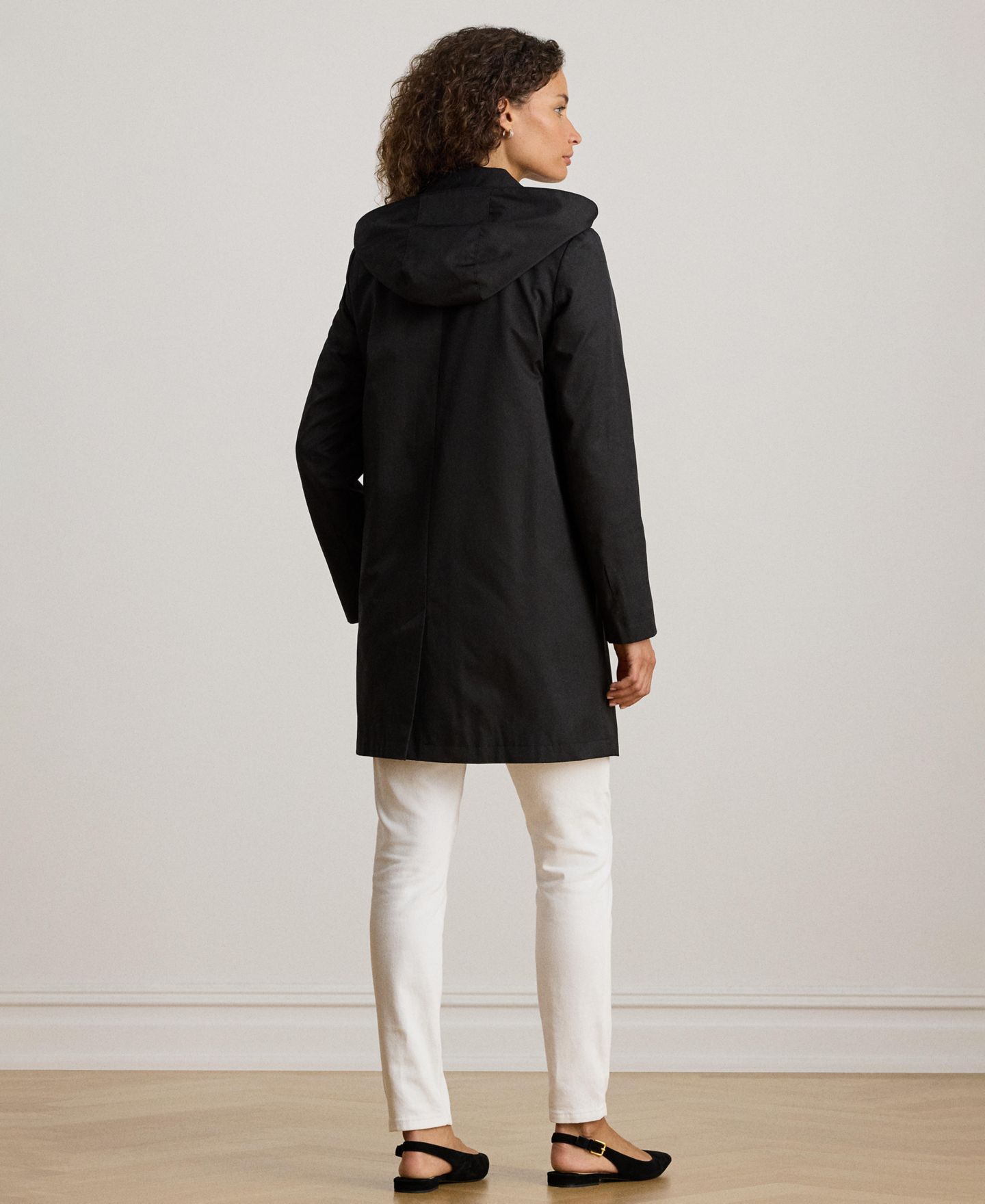 Женские куртки Lauren Ralph Lauren Hooded Water-Resistant A-Line Raincoat, Created for Macy's, цвет: Чёрный — фото 5
