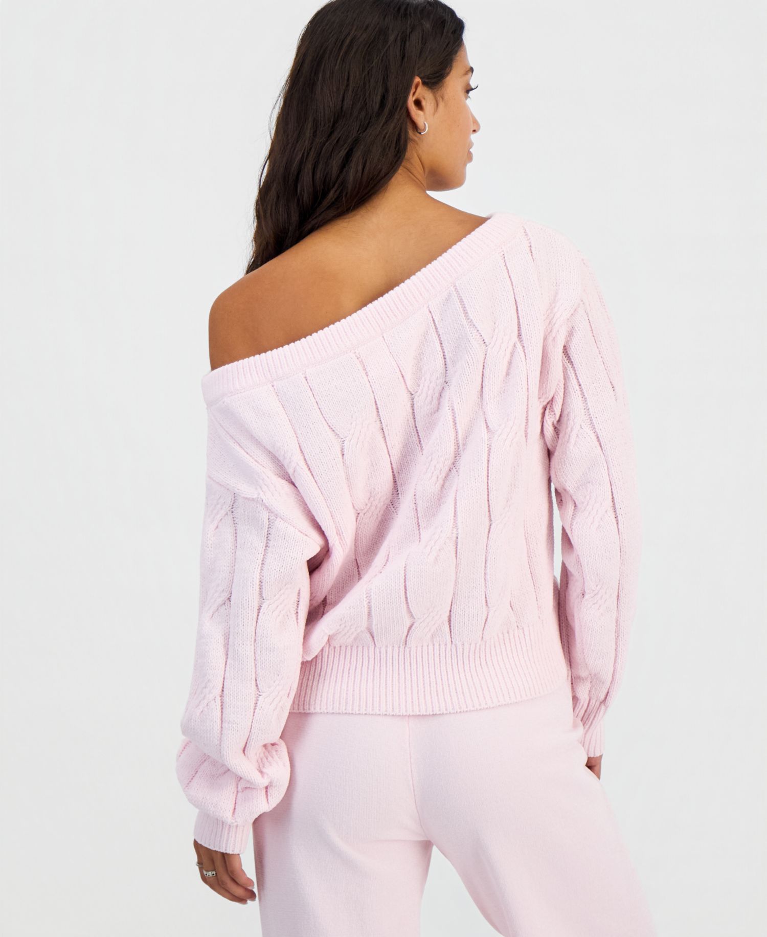 Juniors' Cable-Knit Off-the-Shoulder Slouchy Sweater
