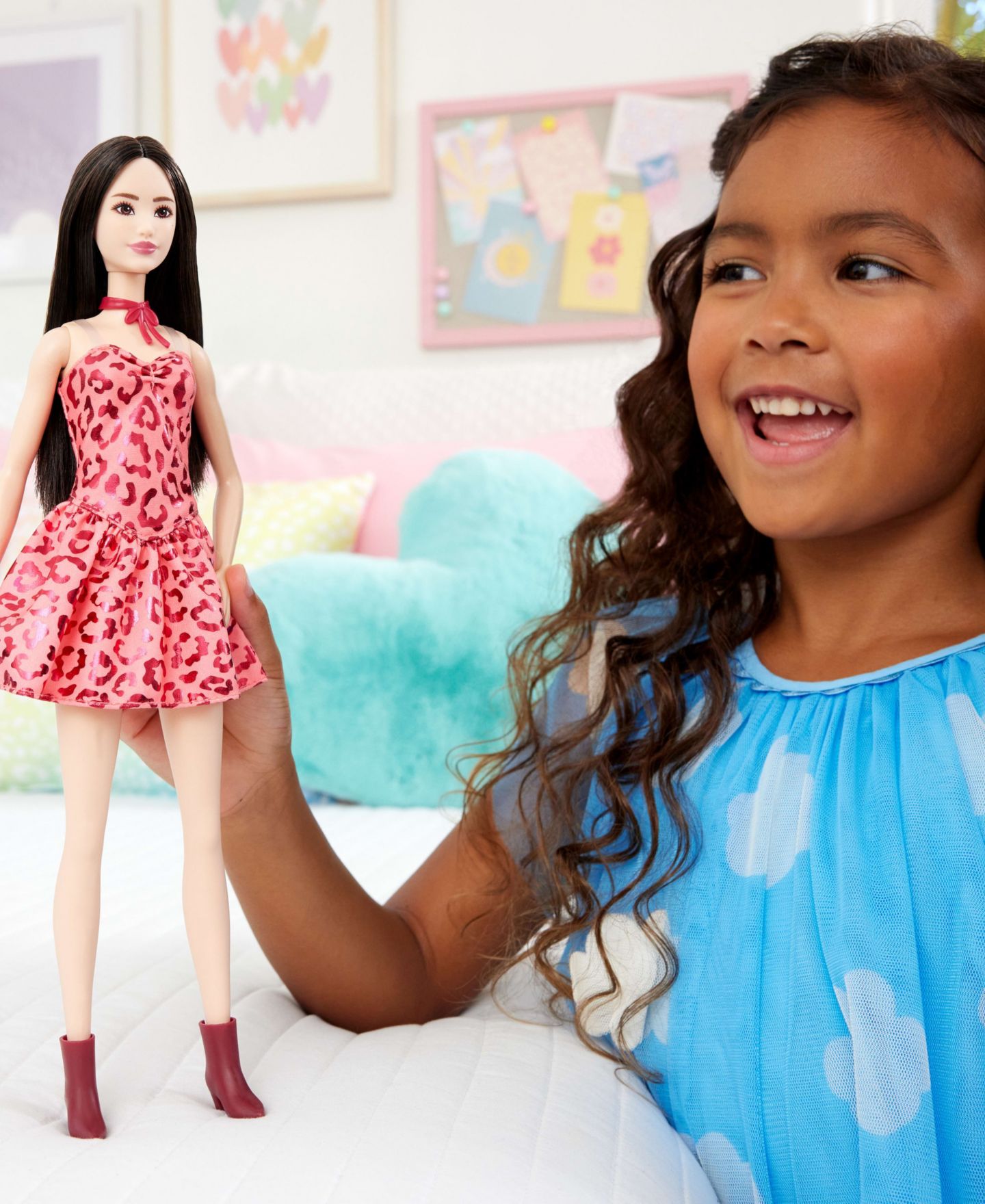 Кукла Barbie Fashionistas 246 с чёрными волосами в платье с леопардовым принтом — фото 5