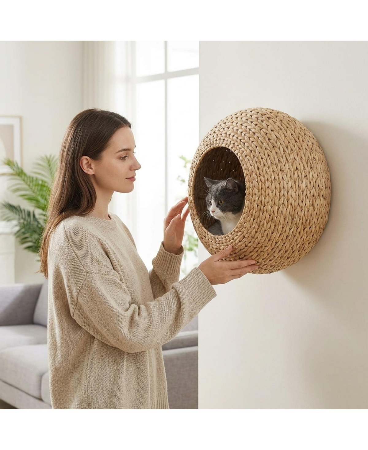 Ruie Wall Mounted Cat Condo with Washable Cushion and Cattail Weave