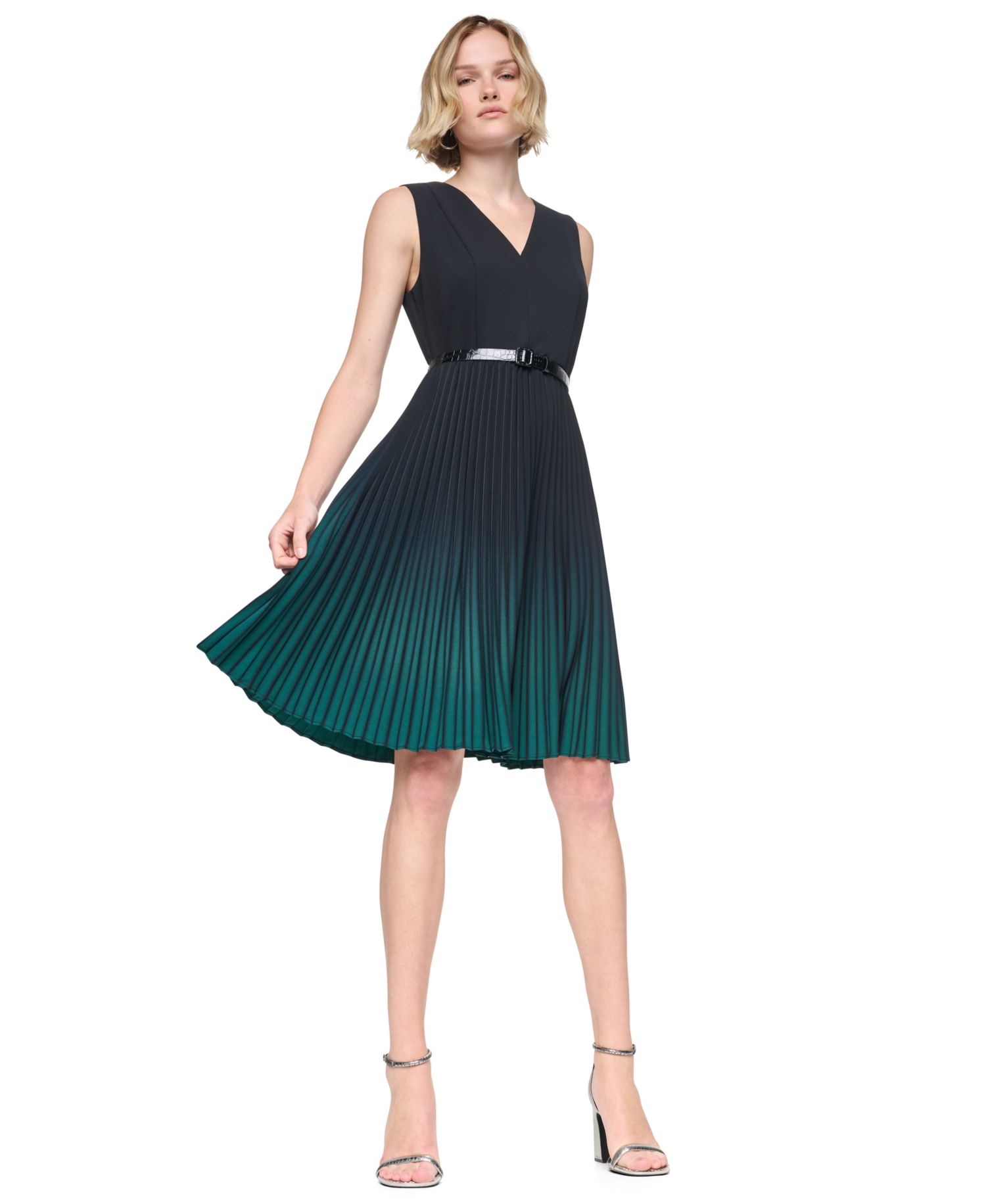 Women's Belted Ombre Pleat V-Neck Dress