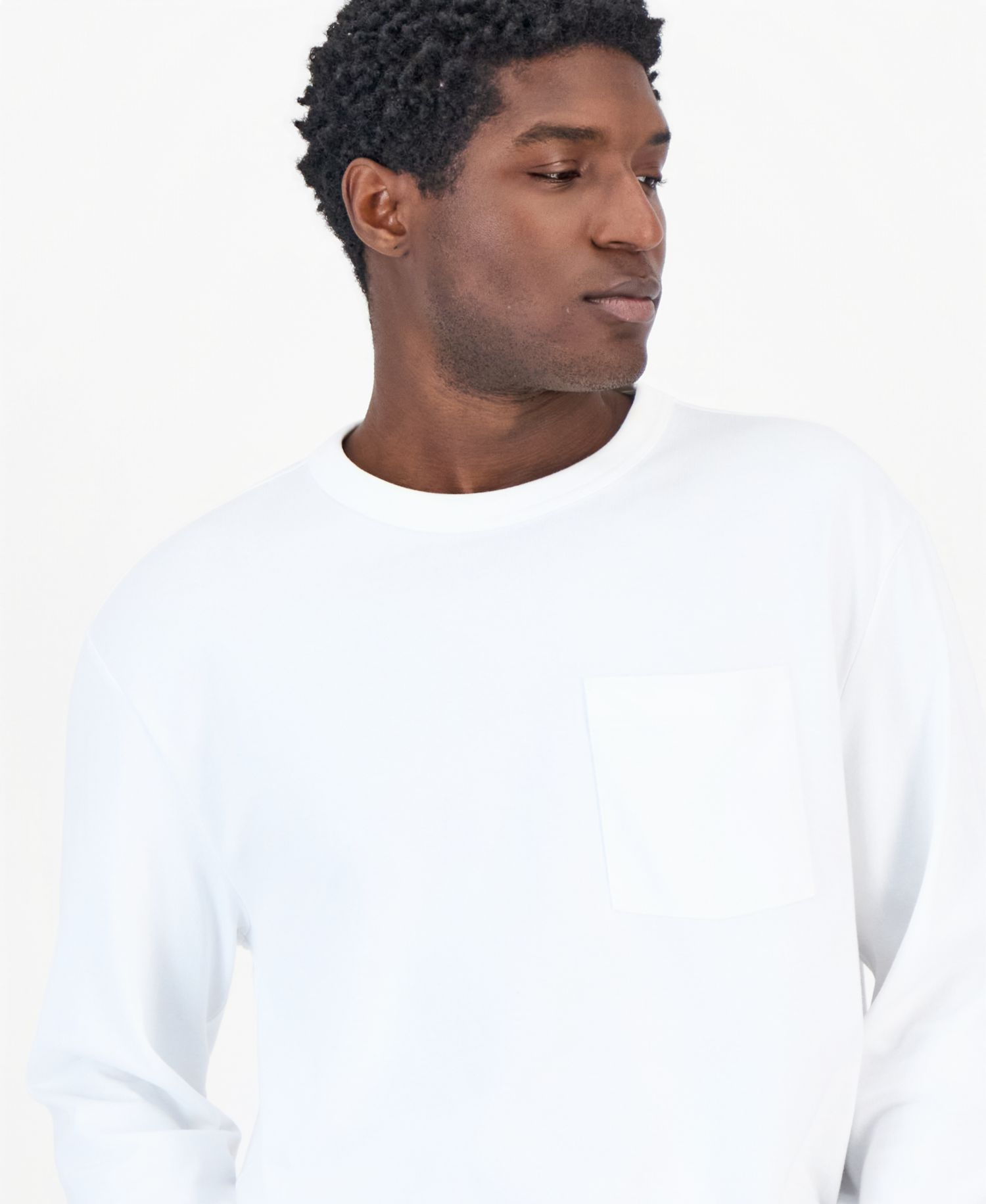 Men's Long-Sleeve Relaxed-Fit Pocket T-Shirt