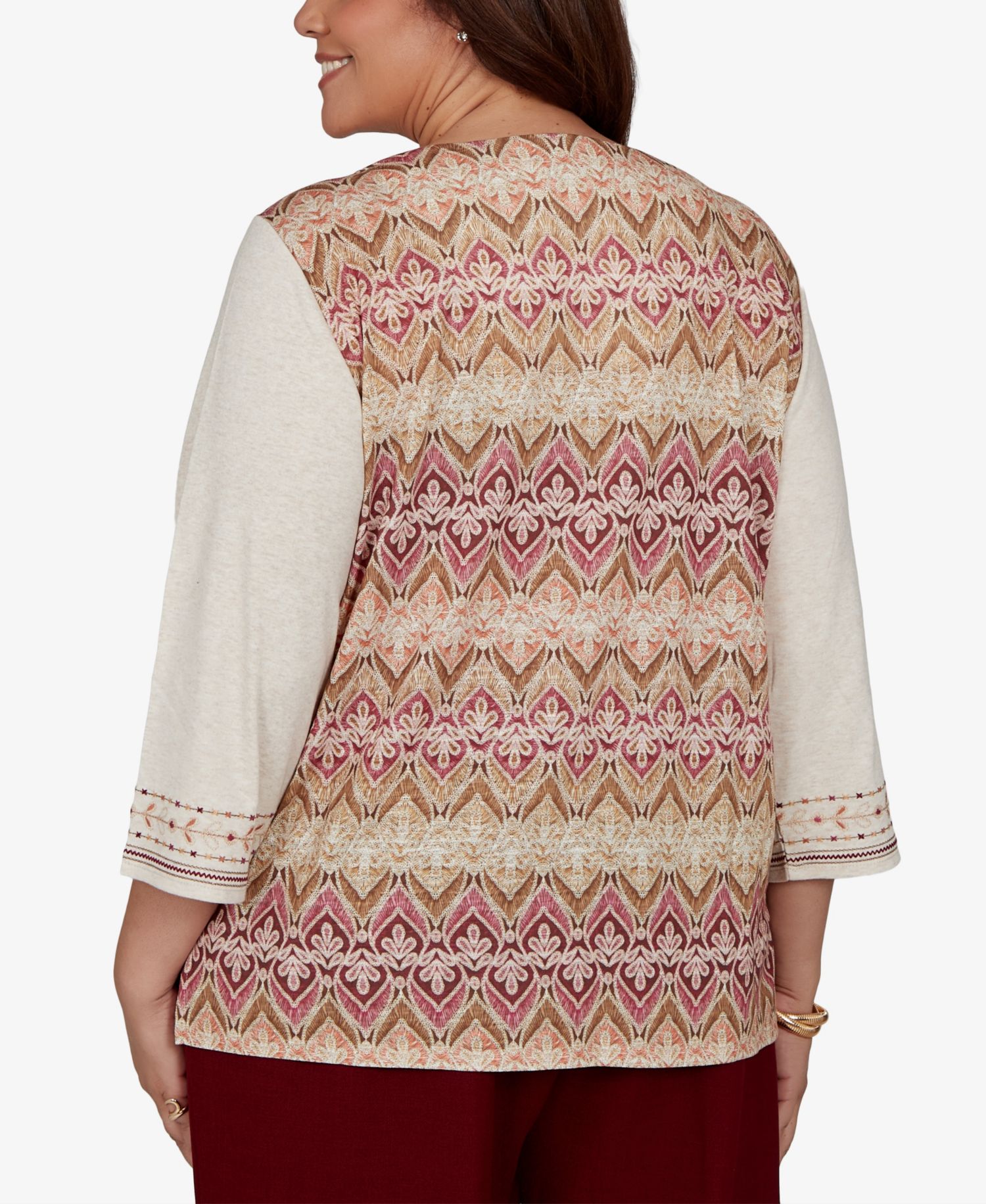 Plus Size Embroidered Medallion Keyhole Neck 3/4-Sleeve Top
