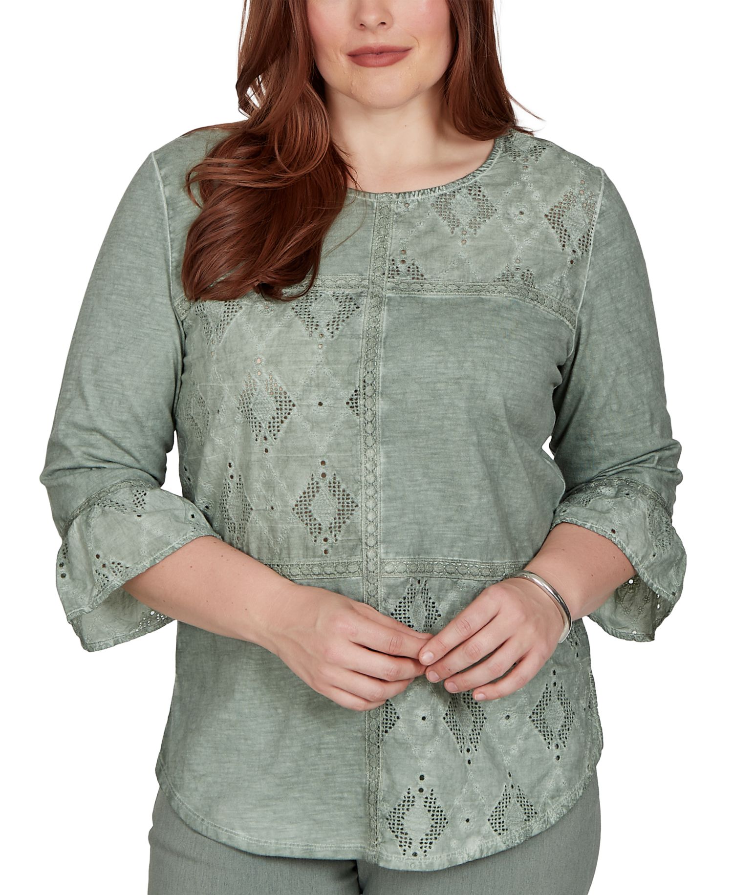 Petite Provence Tonal Spliced Patchwork 3/4-Sleeve Curved Hem Blouse