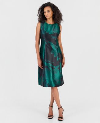 Women's Floral Jacquard Princess-Seam Fit & Flare Midi Dress
