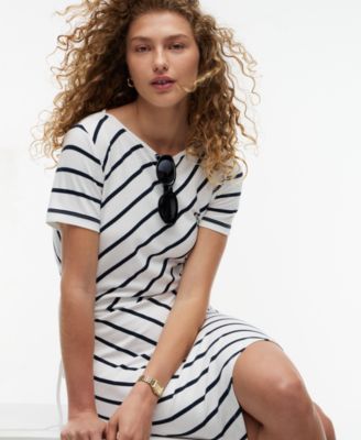 striped t shirt dress Tall T-Shirt Maxi hugging your curves along the torso and draping beautifully down your long legs Striped Crew Neck Mini T-shirt