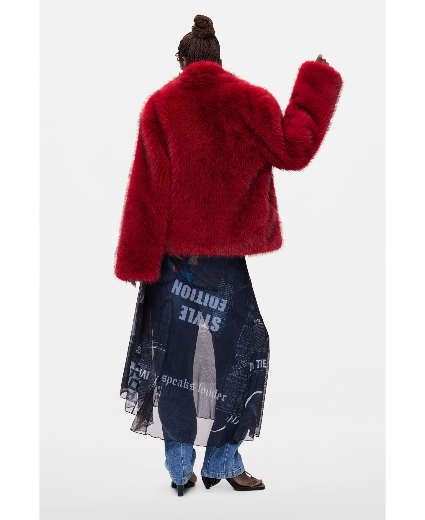 Женское пальто Desigual Short fur, цвет: Пастельный красный — фото 4