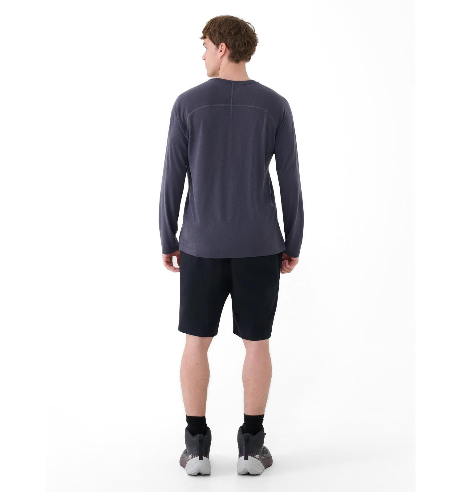 Men's Quick-Dry Trekking Long Sleeve Tee Crewneck Fit