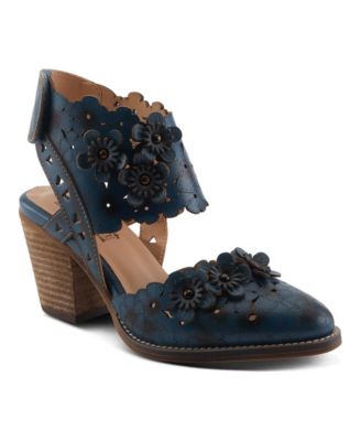 Distinction Ankle Strap Women's Pump