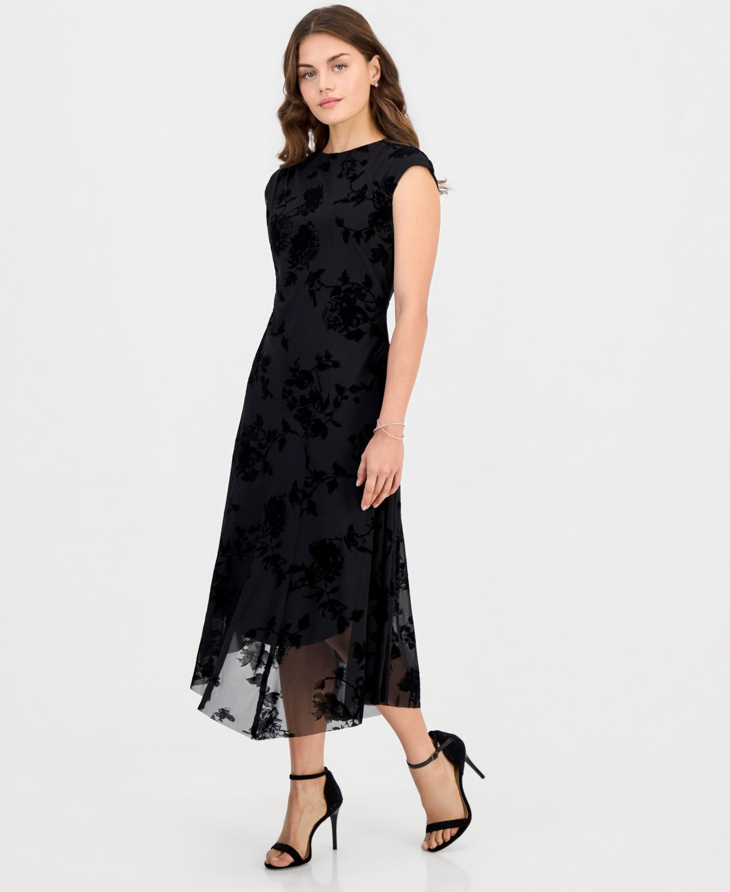 Женское платье Connected Petite Flocked Velvet Hankie Midi, цвет: Чёрный — фото 2