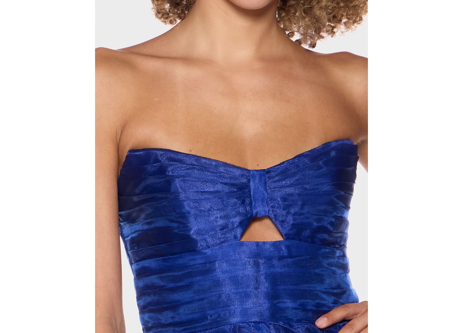 Juniors' Strapless Sweetheart Neck Organza Dress