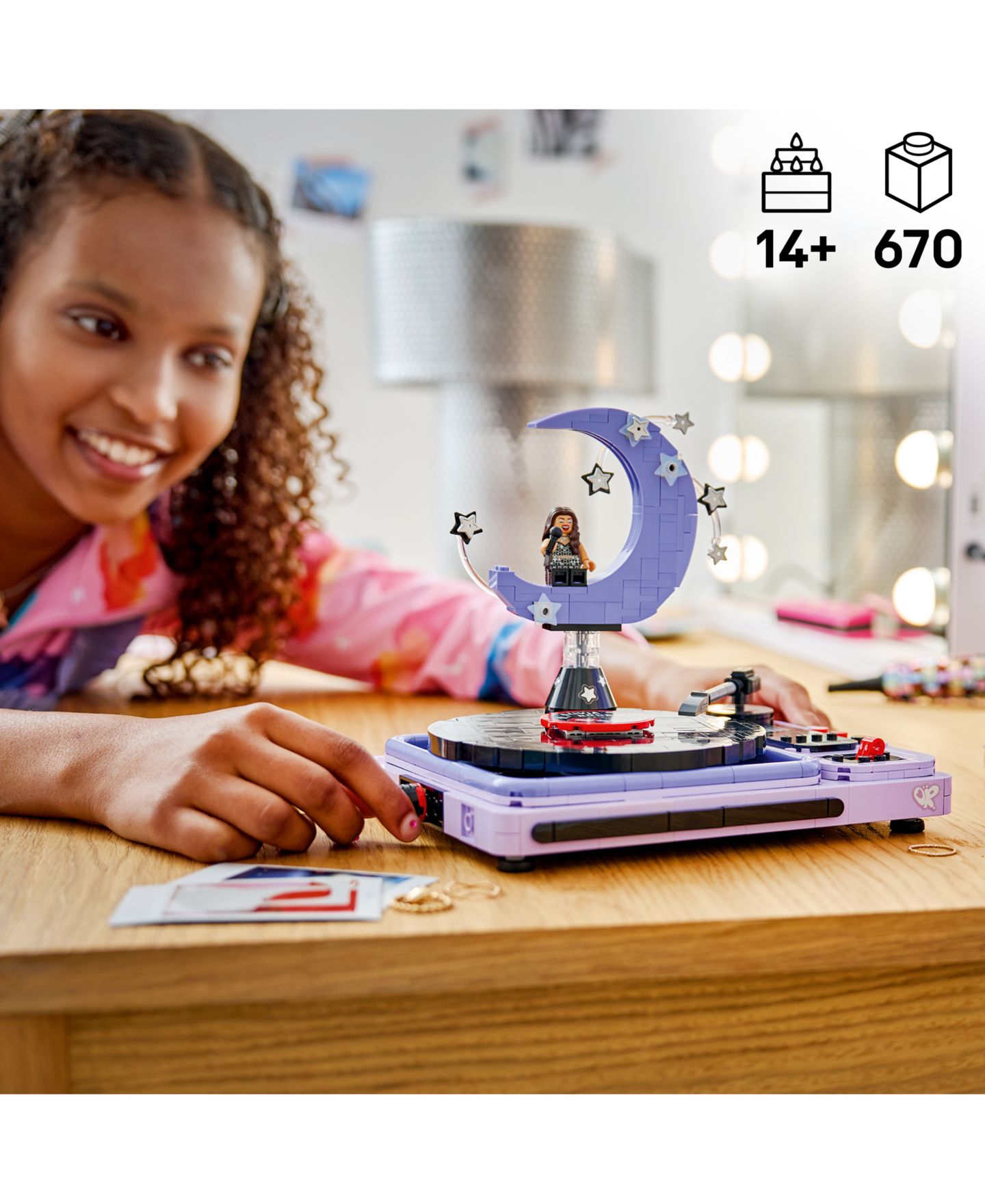 Детские конструкторы LEGO® Editions Olivia Rodrigo's Concert Moon 43029, 670 Pieces — фото 4