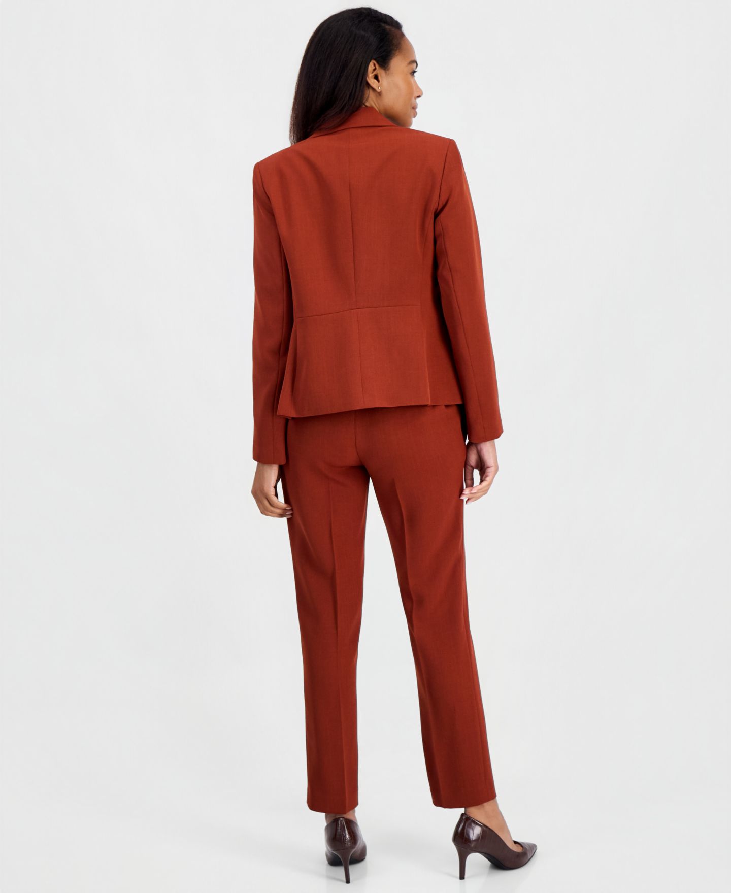 Женские комплекты Kasper Tie-Neck Satin Animal-Print Blouse, Mid-Rise Straight-Leg Stretch-Crepe Pants & Two-Button Blazer, цвет: Бирюзовый — фото 3