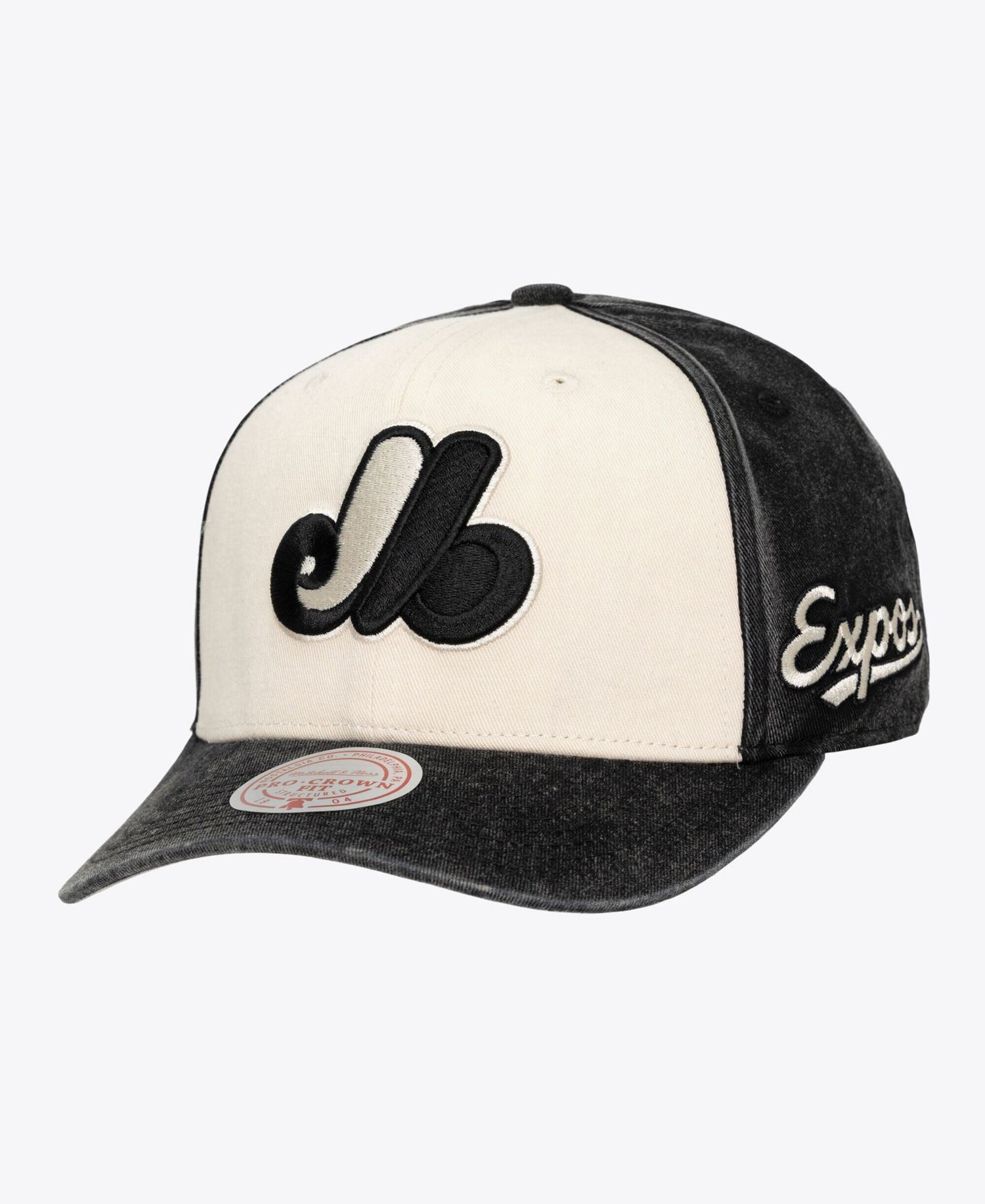 Men's and Women's Mitchell Ness Cream/Black Montreal Expos Snow Block Pro Crown Adjustable Hat