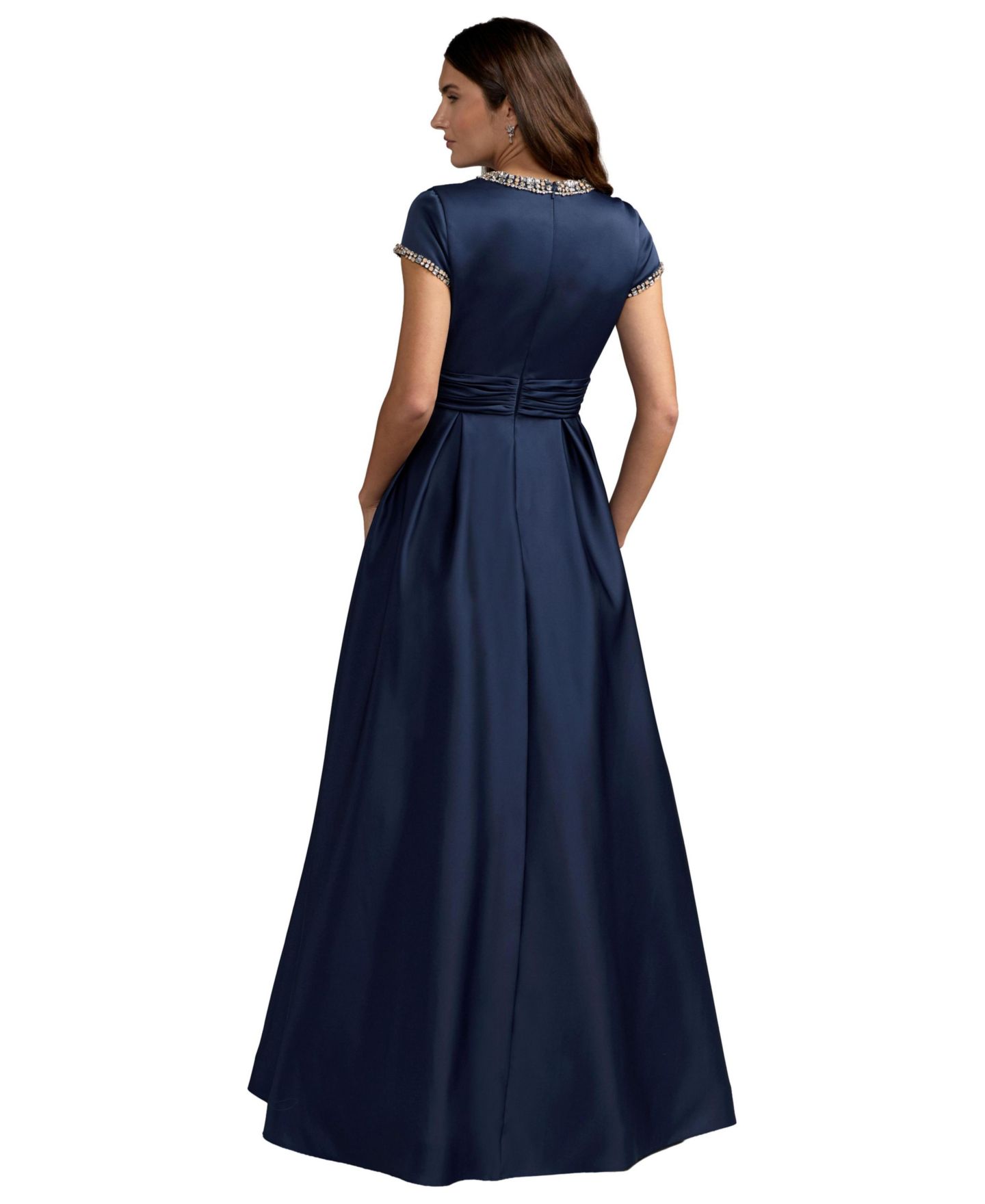 Женская кепка Mac Duggal Embellished Satin Cap Sleeve Ball Gown, цвет: Тёмно-синий — фото 2