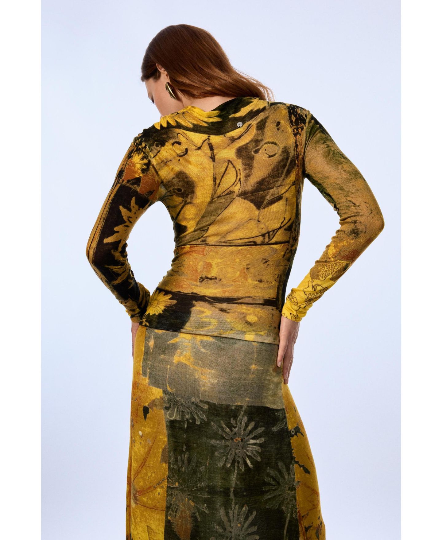 Женский свитер Desigual Printed Mock-Neck Long-Sleeve — фото 5