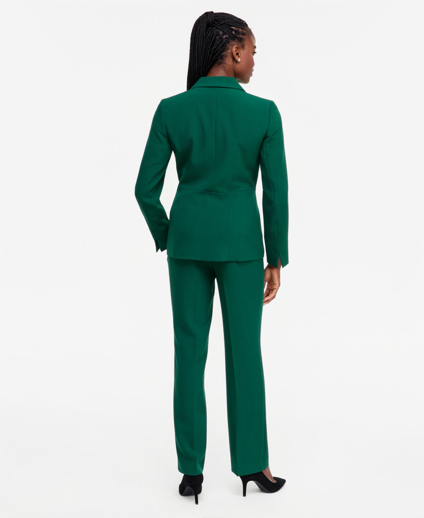 Женские комплекты Kasper Funnel-Neck Cap-Sleeve Blouse, Stretch-Crepe Blazer & Slim-Fit Trousers, цвет: Вечнозелёный — фото 3