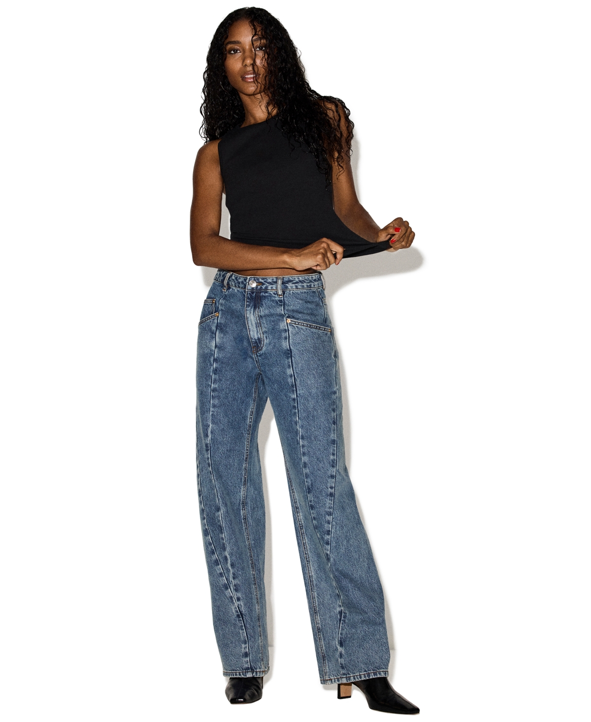 Steve Madden Women's Seamed Sydnee High-Rise Twisted-Seam Tapered Jeans
