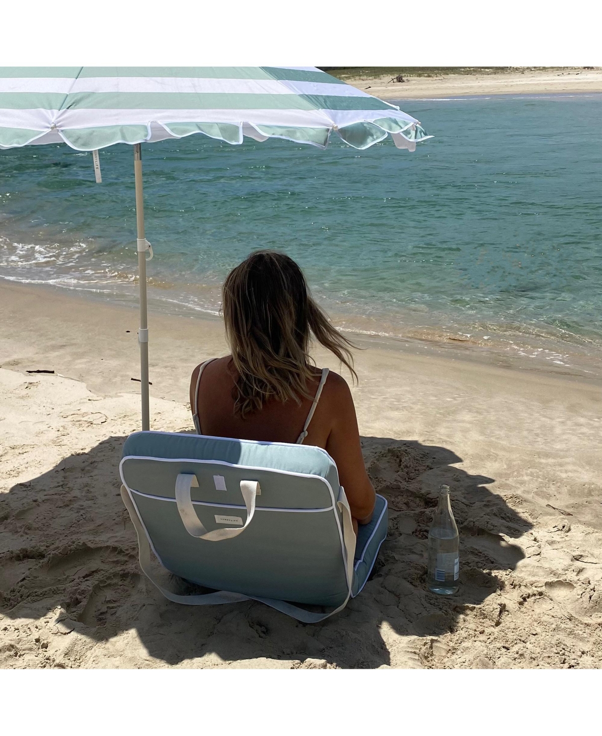SUNNYLiFE Take Anywhere Folding Chair