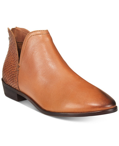 Kenneth Cole Reaction Women's Loop There It Is Booties
