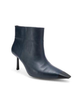 Women's Rassel Pointed Toe Boot