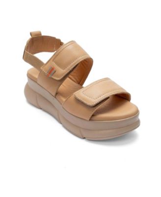Forever and Always Shoes Women's Heleste Leather Platform Sandal
