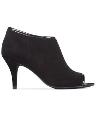Bandolino Maiba Dress Booties
