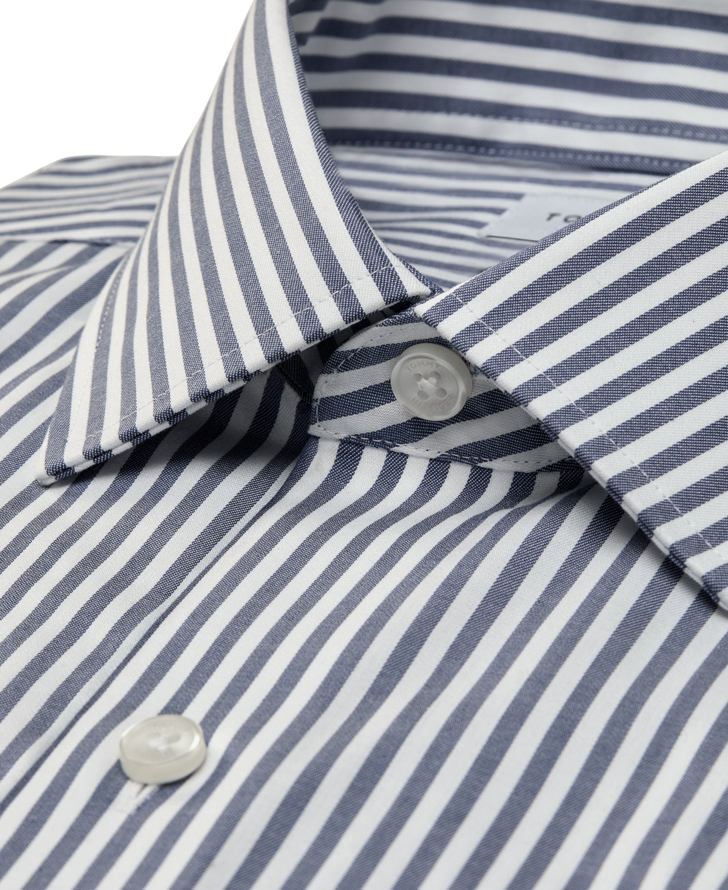 Men's Slim-Fit Cotton Twill Rounded Cuffs Dress Shirt
