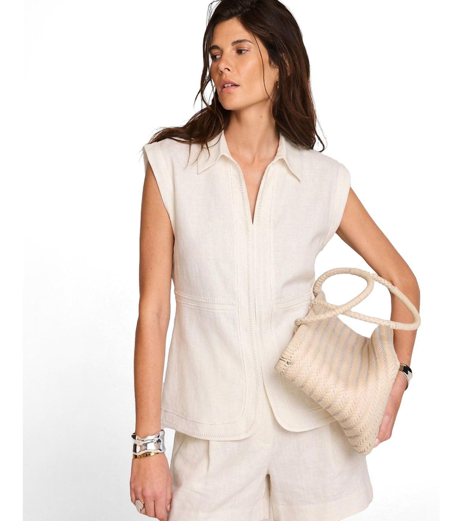 Women's Sleeveless Collared Pocket Linen Blouse